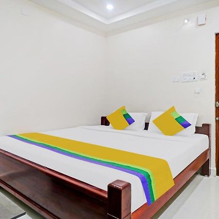 Itsy By Treebo - Vardhan Stay Inn Tirupati Exterior foto
