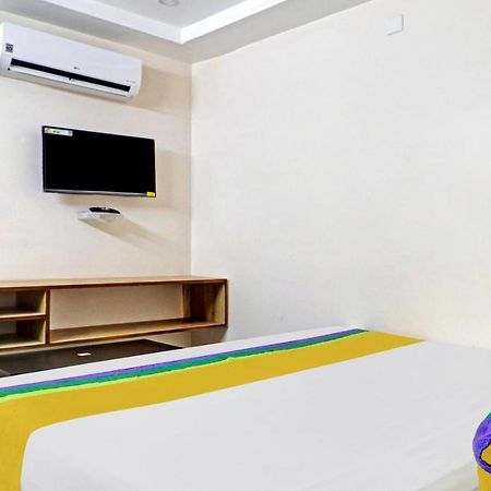 Itsy By Treebo - Vardhan Stay Inn Tirupati Exterior foto